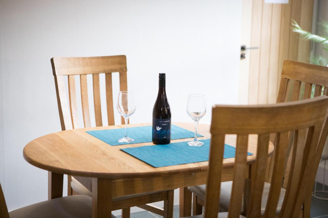 Vineyard Country Cottage Llanerch-Aeron 外观 照片